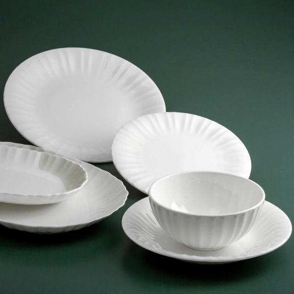 Jumbo Claro 26 Parça Yemek Takımı