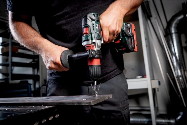 Metabo GB 18 LTX BL QI Solo Akülü Matkap (Aküsüz)