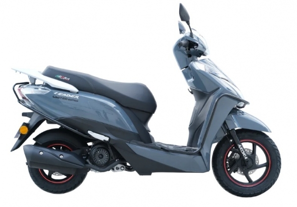 Arora Leader 50 Scooter