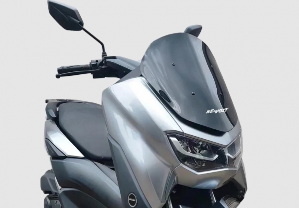 Revolt RSX6 Scooter