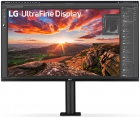 LG UltraFine 32UN880K-B resim