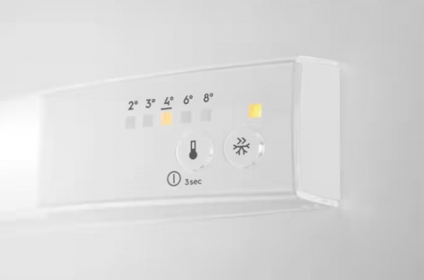 Electrolux LFB3AE82R Buzdolabı