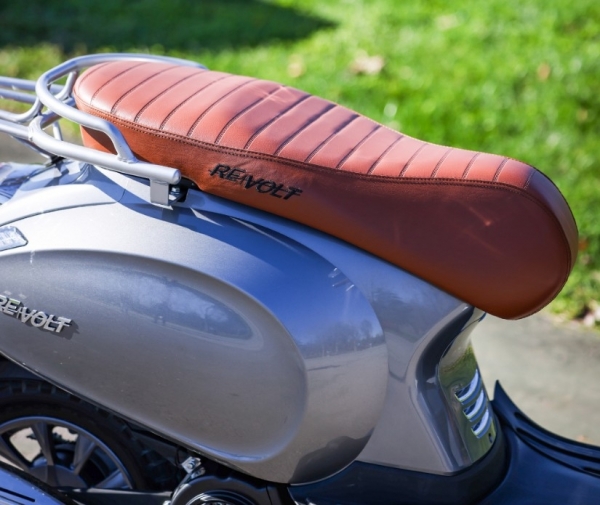 Revolt RS6 Scooter