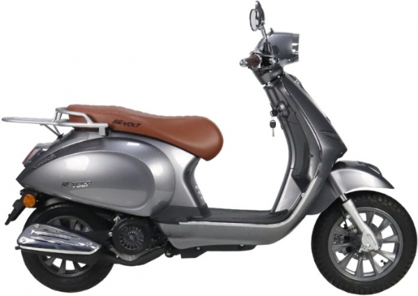 Revolt RS6 Scooter