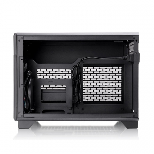 Thermaltake TR100 Bilgisayar Kasası