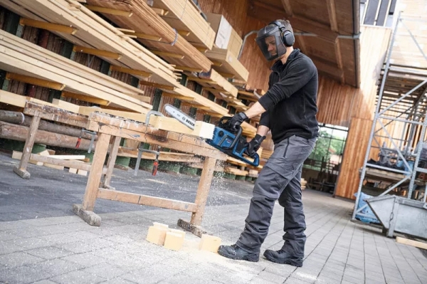 Bosch GKE 18V-40 Professional Solo Motorlu Testere