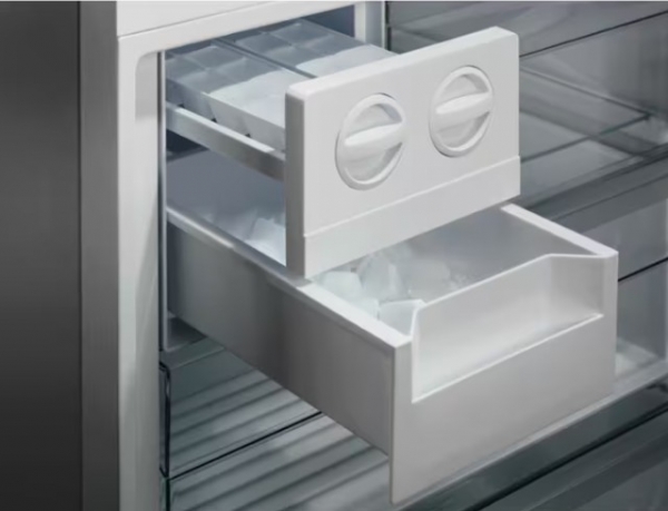 Electrolux LNT7MD58X Buzdolabı