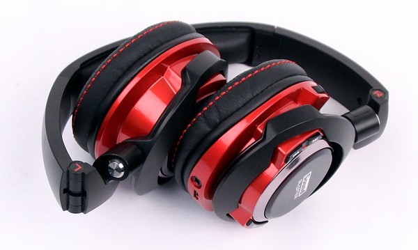 Creative Sound Blaster EVO Kablolu Kulaklık