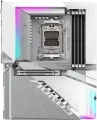 Gigabyte B650E Aourus Stealth Ice resim