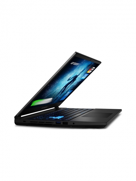 Erazer Defender 17 P1 MD600008 Laptop