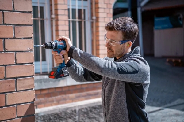 Bosch GSB 18V-90 C Professional 3A Akülü Matkap