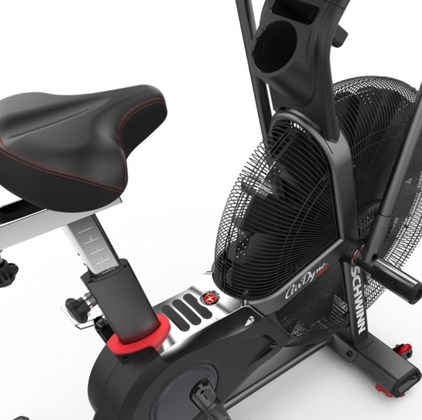 Schwinn Airdyne AD8 Dikey Bisiklet