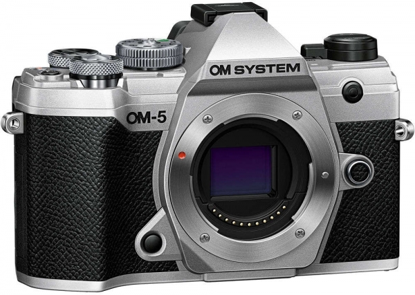 OM System OM-5 12-45mm Aynasız Fotoğraf Makinesi
