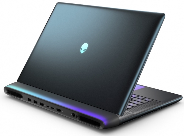 Dell Alienware 16 Area-51 AA16250 (RTX5090) Laptop