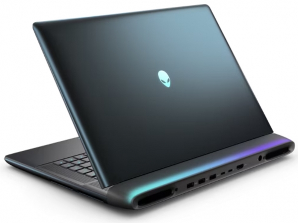 Dell Alienware 16 Area-51 AA16250 (RTX5090) Laptop