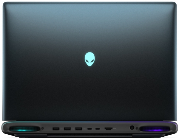 Dell Alienware 16 Area-51 AA16250 (RTX5090) Laptop