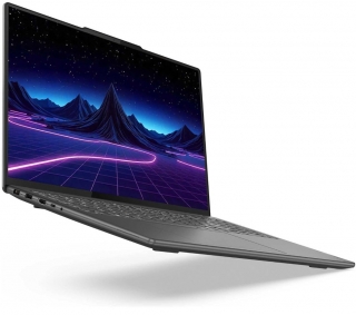 Lenovo Slim Pro 9 83C00000TT003 Laptop