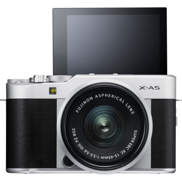Fujifilm X-A5 15-45mm Aynasız Fotoğraf Makinesi