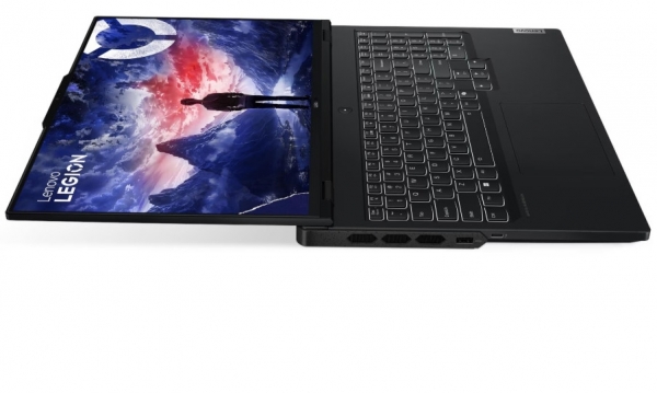 Lenovo Legion Pro 7 83DE002KTREP5 Laptop