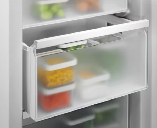 Electrolux EUN7NE18S Derin Dondurucu