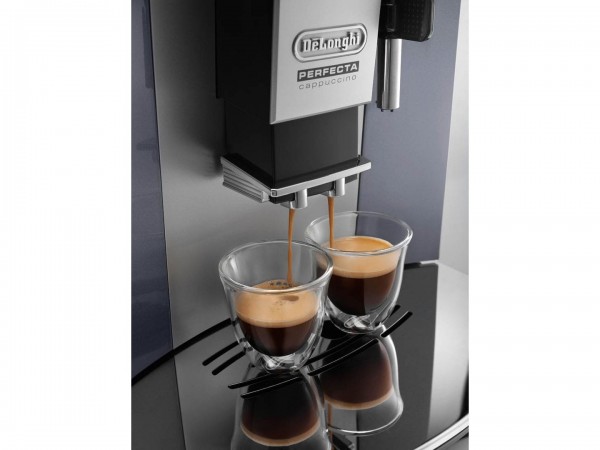 DeLonghi Perfecta ESAM 5500 Kahve Makinesi