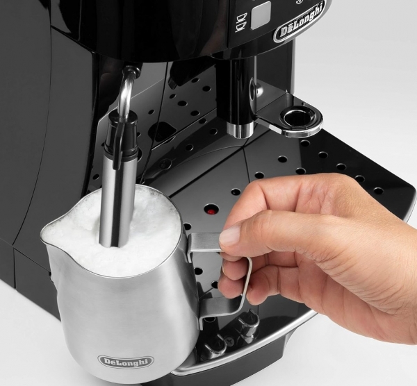 DeLonghi Magnifica S ECAM21.116.B Kahve Makinesi