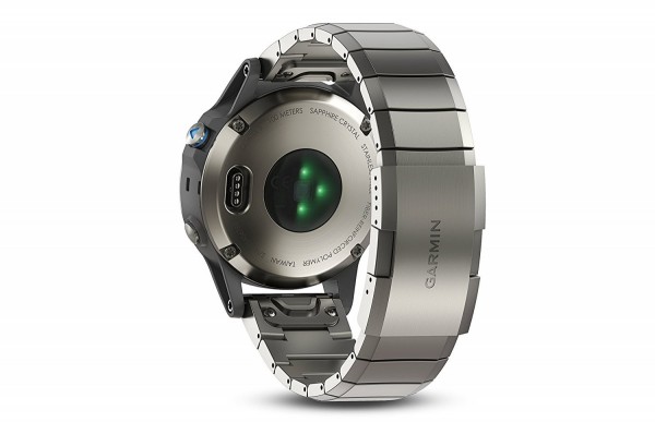 Garmin Quatix 5 Sapphire Aktivite Saati