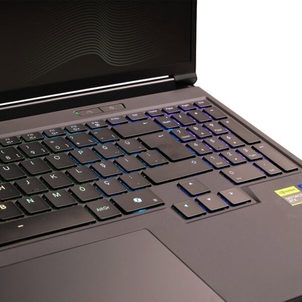 GameRaider IGNIA GR16 Laptop
