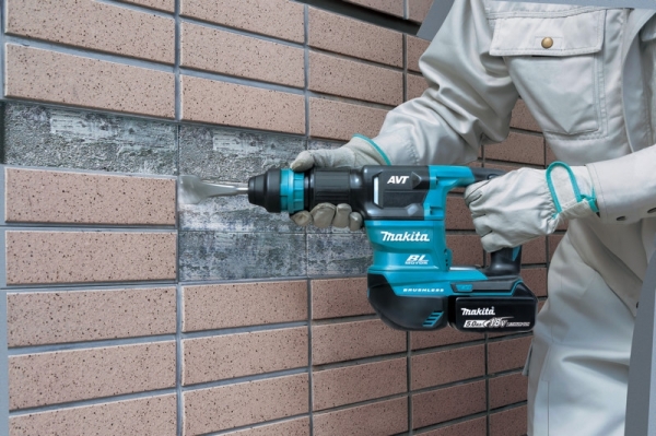 Makita DHK180RTJ Akülü Kırıcı