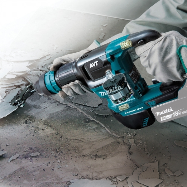 Makita DHK180RTJ Akülü Kırıcı