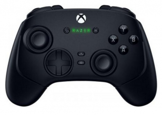 Razer Wolverine V3 Pro Oyun Kolu