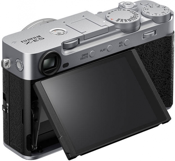 Fujifilm X-E5 16-80mm Aynasız Fotoğraf Makinesi