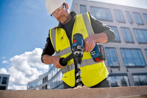 Bosch GSR 18V-150 C Professional Akülü Vidalama
