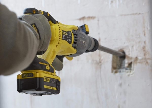 Stanley SFMCH900B-XJ Solo Akülü Kırıcı