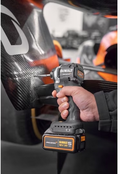 Dewalt DCF85MP2T-QW Akülü Vidalama