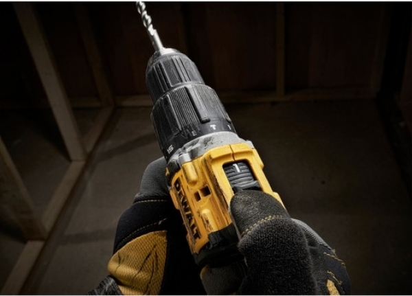 Dewalt DCD100YP2T-QW Akülü Matkap