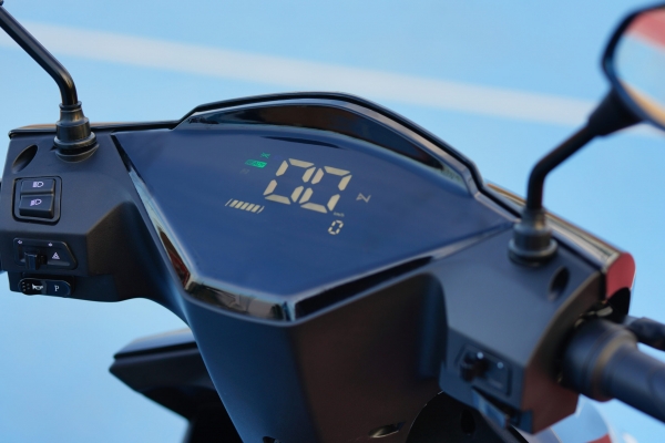MotoLux Motolux M111 Scooter