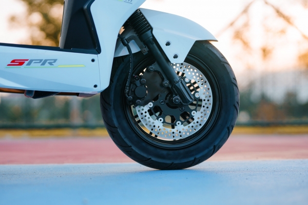 MotoLux Motolux M111 Scooter