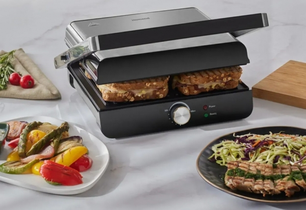 Homend Grilliant 1349H Tost Makinesi