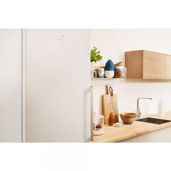 Indesit UI6 F1T W Derin Dondurucu