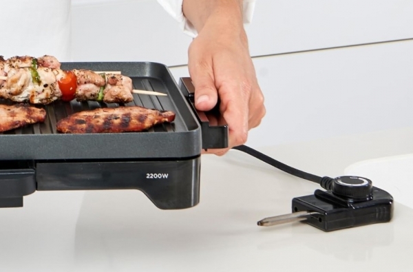 Black+Decker BXGD2200E Elektrikli Izgara