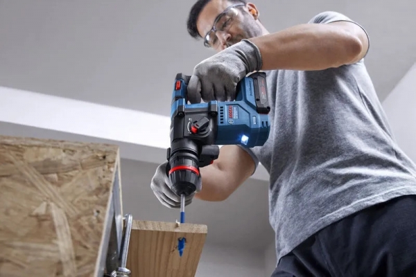 Bosch GBH 18V-18 X Professional Solo Akülü Kırıcı