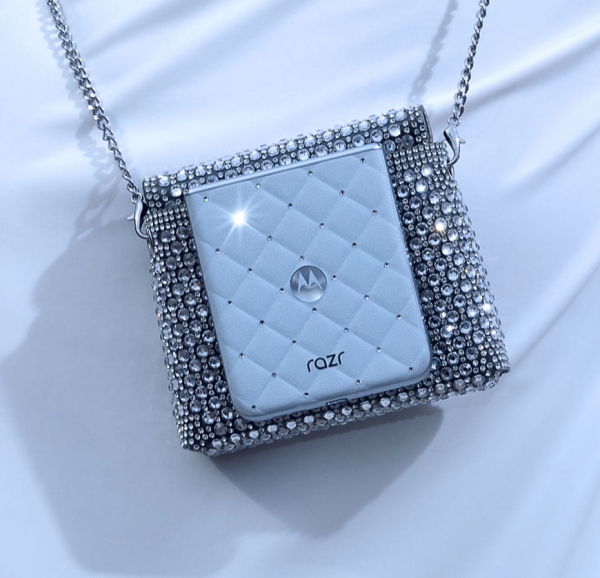 Motorola Razr 60 Swarovski
