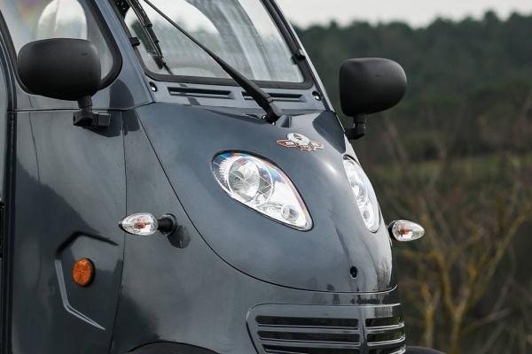 Regal Raptor K4 E-Car