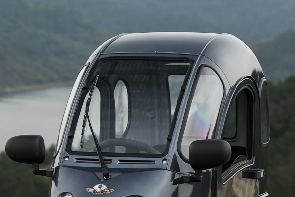 Regal Raptor K4 E-Car
