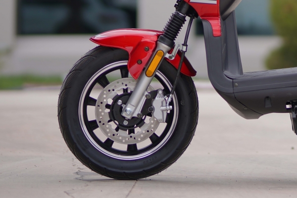 MotoLux Motolux Pitton 6000 Scooter