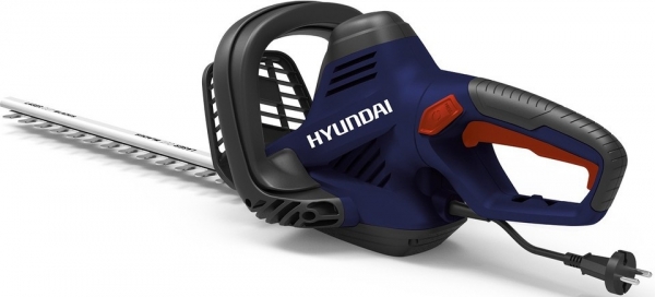 Hyundai HT600 Çit Budama