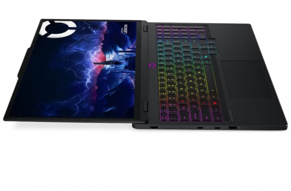 Lenovo Legion 5 15IRX10 83LY00PYTR Laptop