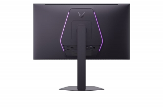 LG UltraGear 27GX790B-B Monitör