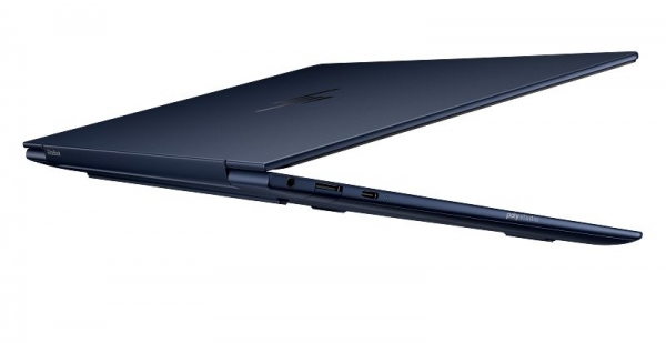 HP EliteBook Ultra G1i 14 AI (B68Z6ET) Laptop